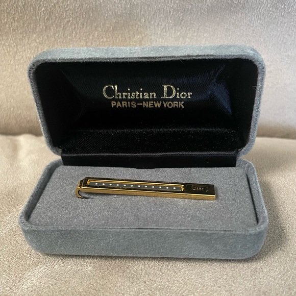 Dior Other - CHRISTIAN DIOR *Rare* 1990’s Vintage Two Toned Tie Clip / Scarf Clip